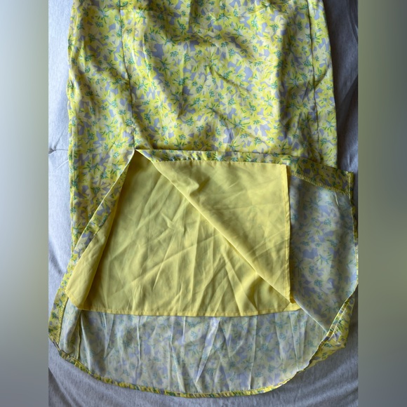 SHEIN Floral Yellow Skirt - Picture 5 of 10